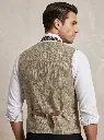 Male_model_wearing_vest_202606011611.webp